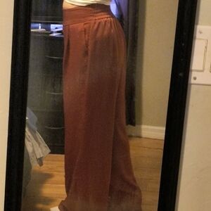 Express Rust Wide-Leg Pants Satin Like Front Pleat Smocked 6R/M